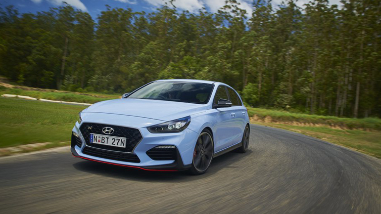 Τετρακίνητο και πιο ισχυρό το Hyundai i30 N